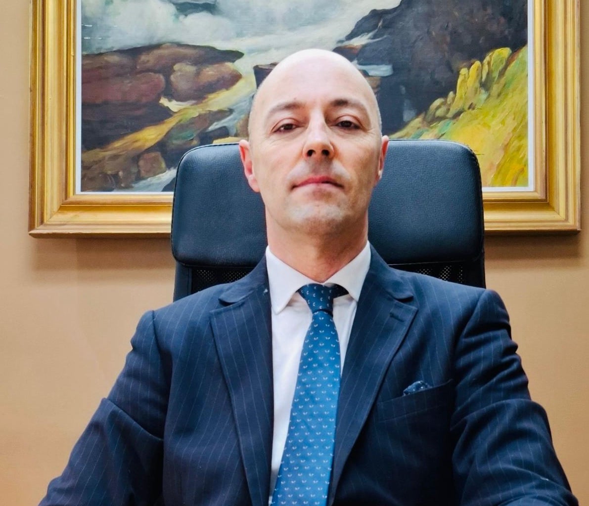 Pasquale Lacasella, professionista nel settore della consulenza e dell’internazionalizzazione delle imprese, con esperienza nell’assistenza e nello sviluppo di progetti imprenditoriali internazionali.